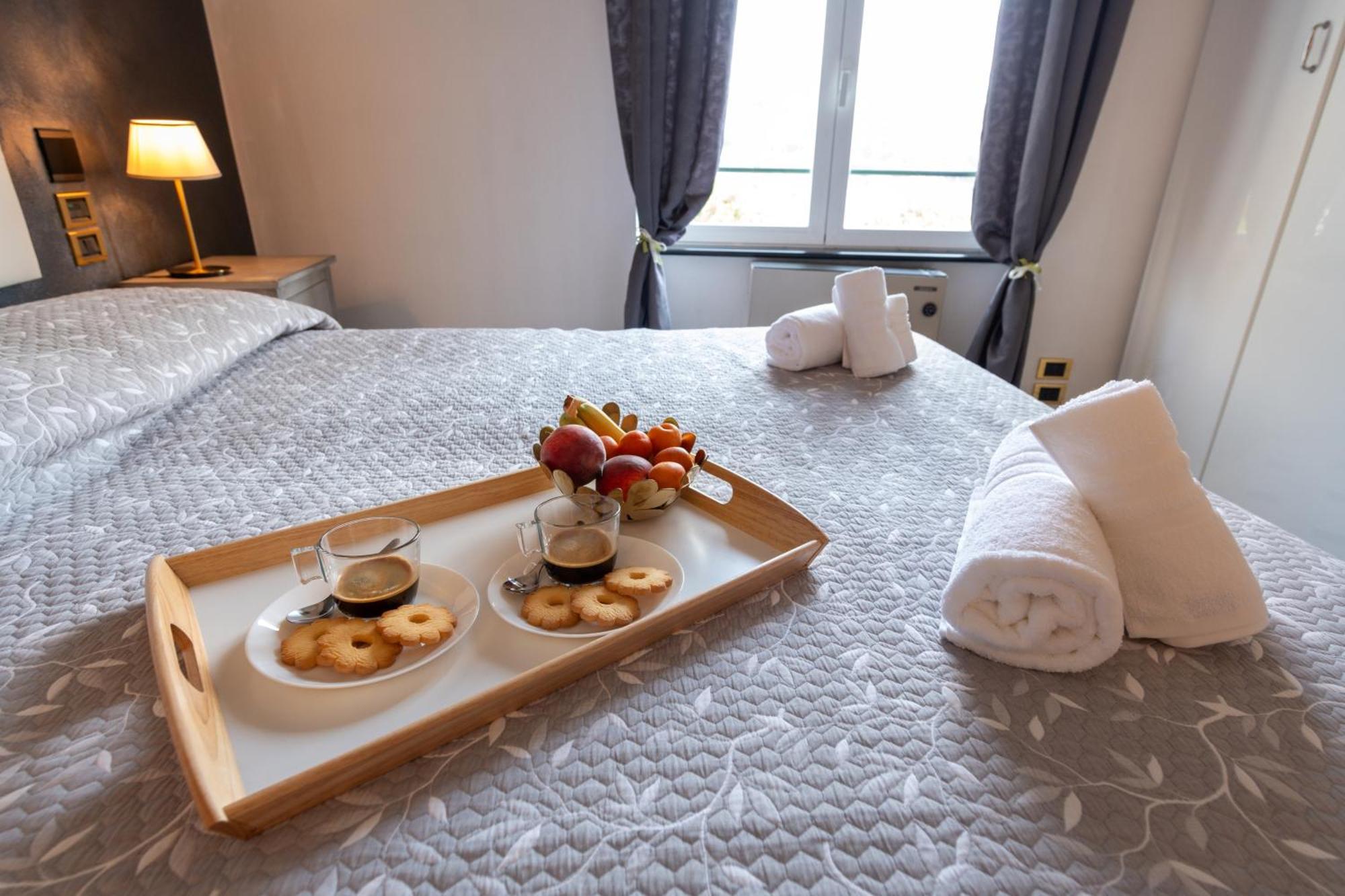 Loft Cristina - La Piazzetta Fronte Mare Leilighet Santa Margherita Ligure Eksteriør bilde